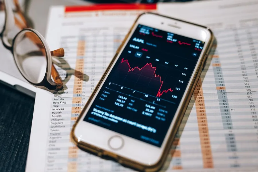 Up to $1,000 Free Stock: 2026's Best Trading App in Canada