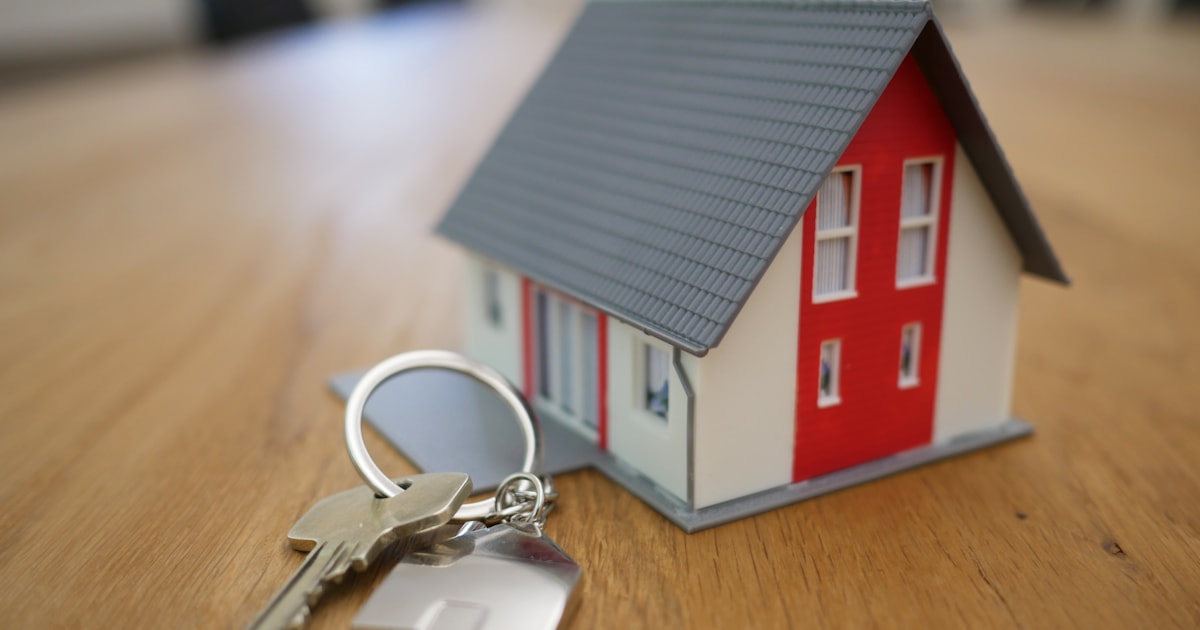 Why Homeowners Who Bought Years Ago Are Still Paying Their Closing-Day Insurance Rate